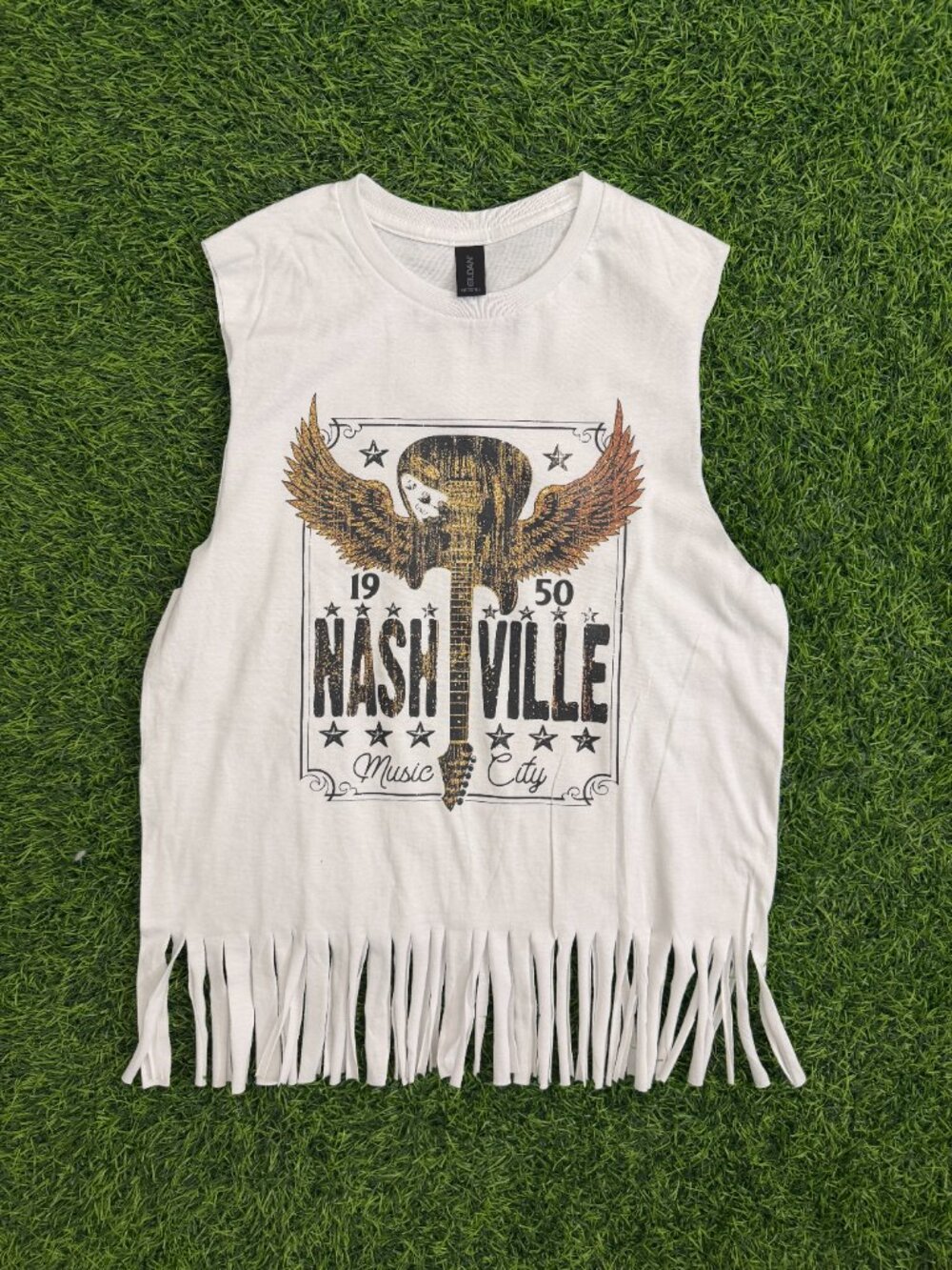 ⚫️NOT PERFECT Nashville Fringe Tank - Picture 2 of 4